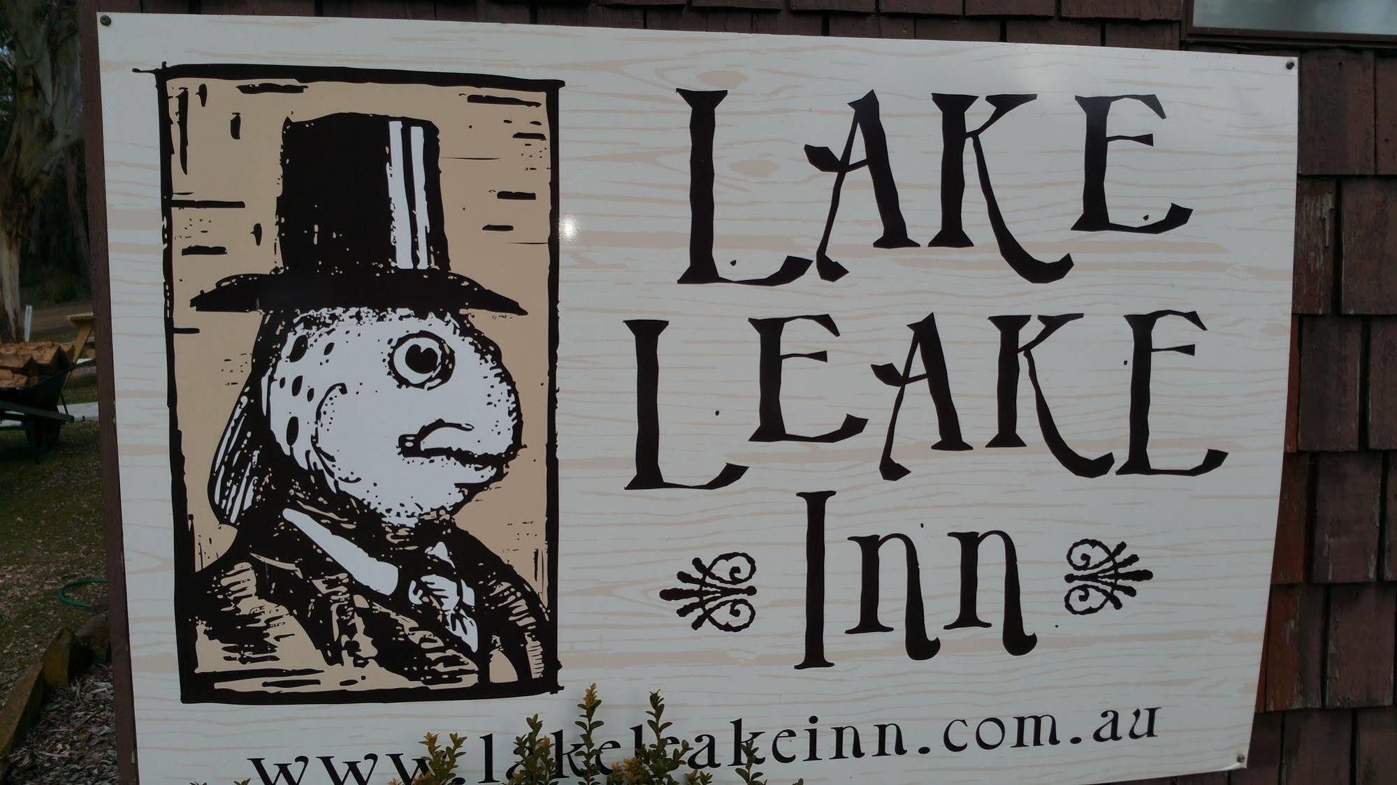 Lake Leake Inn エクステリア 写真